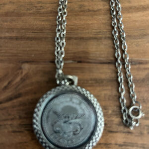 Vintage Bicentennial Liberty Coin Pendant Necklace 1976 Silvertone 24